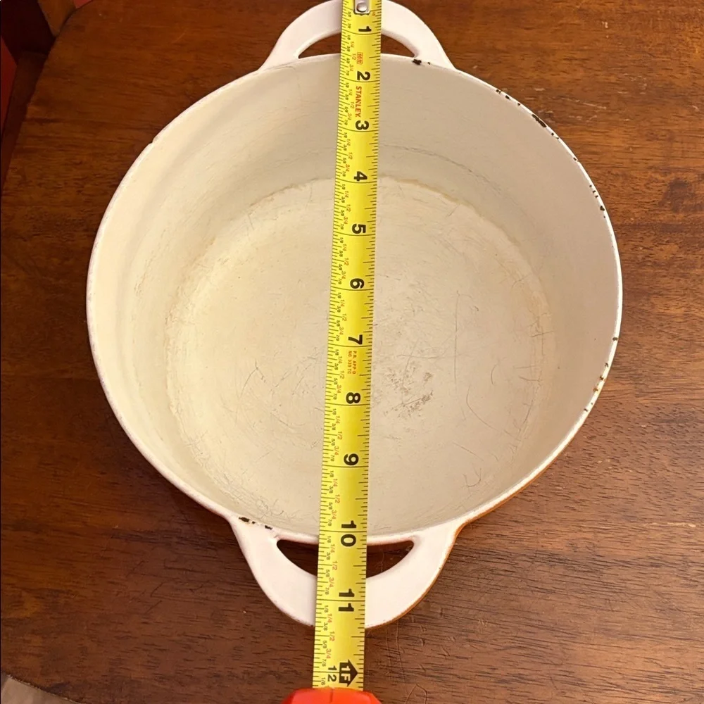 MCM Vintage Descoware 3.5 Quart Dutch Oven Belgian Enameled Cast Iron Flame Red